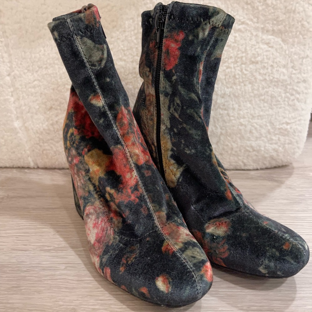 Floral booties